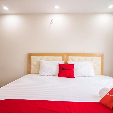 เรดดอร์ซ ใกล้บิ๊กซีถั่งลอง Hotel ฮานอย ภายนอก รูปภาพ